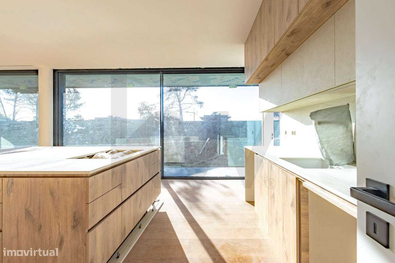 Moradia T4 de Luxo – Obra Nova 2025 – Birre, Cascais - Grande imagem: 5/34
