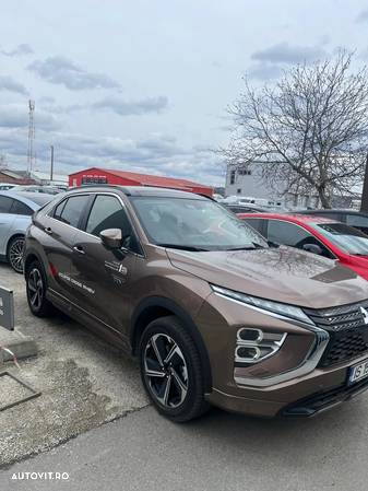 Mitsubishi Eclipse-Cross - 5