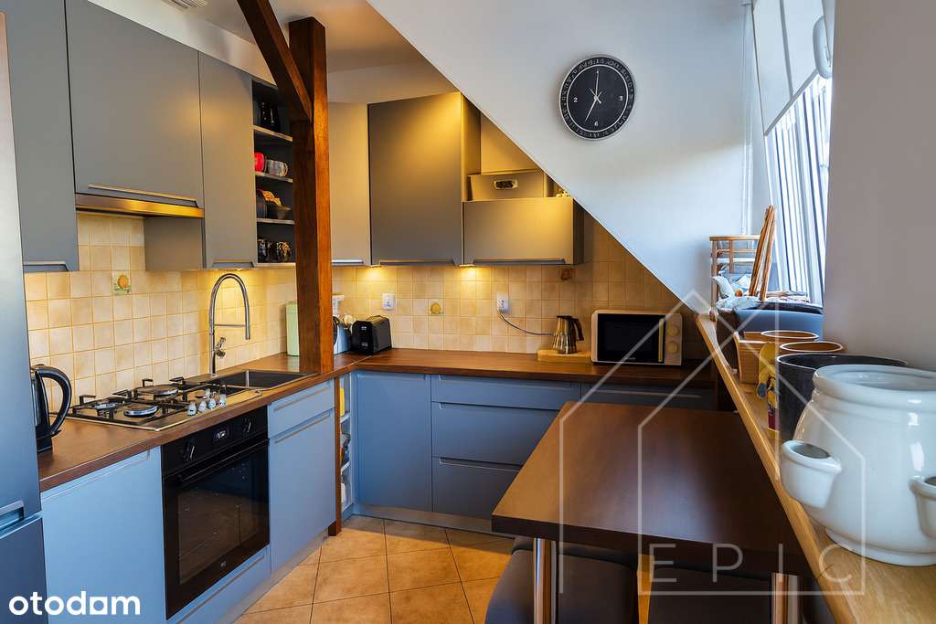 Dwupoziomowe mieszkanie z widokiem na park-4