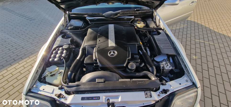 Mercedes-Benz SL 500 - 20