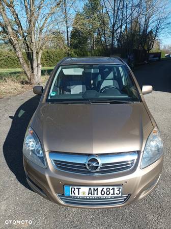 Opel Zafira - 2