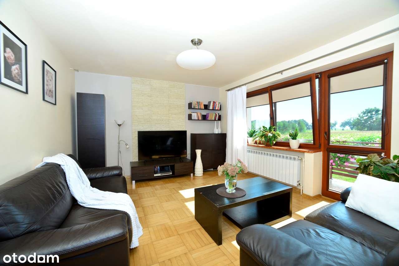 Wygodny dom z dużym terenem w Kampinosie-4