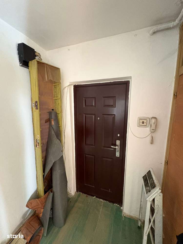 Apartament 3 camere decomandat | Etaj 1 | Obor – Lizeanu | Comision