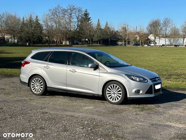 Ford Focus 1.6 EcoBoost Trend - 4