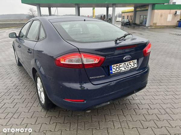 Ford Mondeo - 17