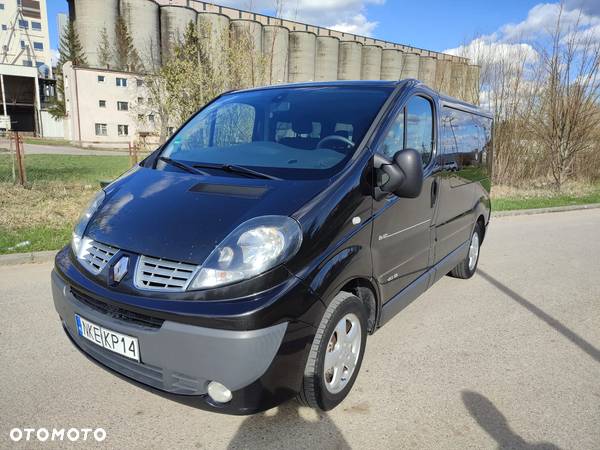 Renault Trafic 2.0 dCi 115 FAP Passenger Black Edition - 1