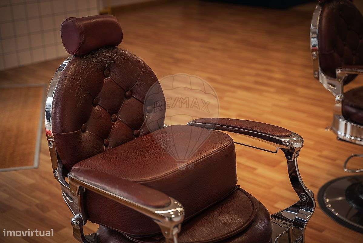 Trespasse de Barbearia em pleco centro de Braga - Grande imagem: 4/20