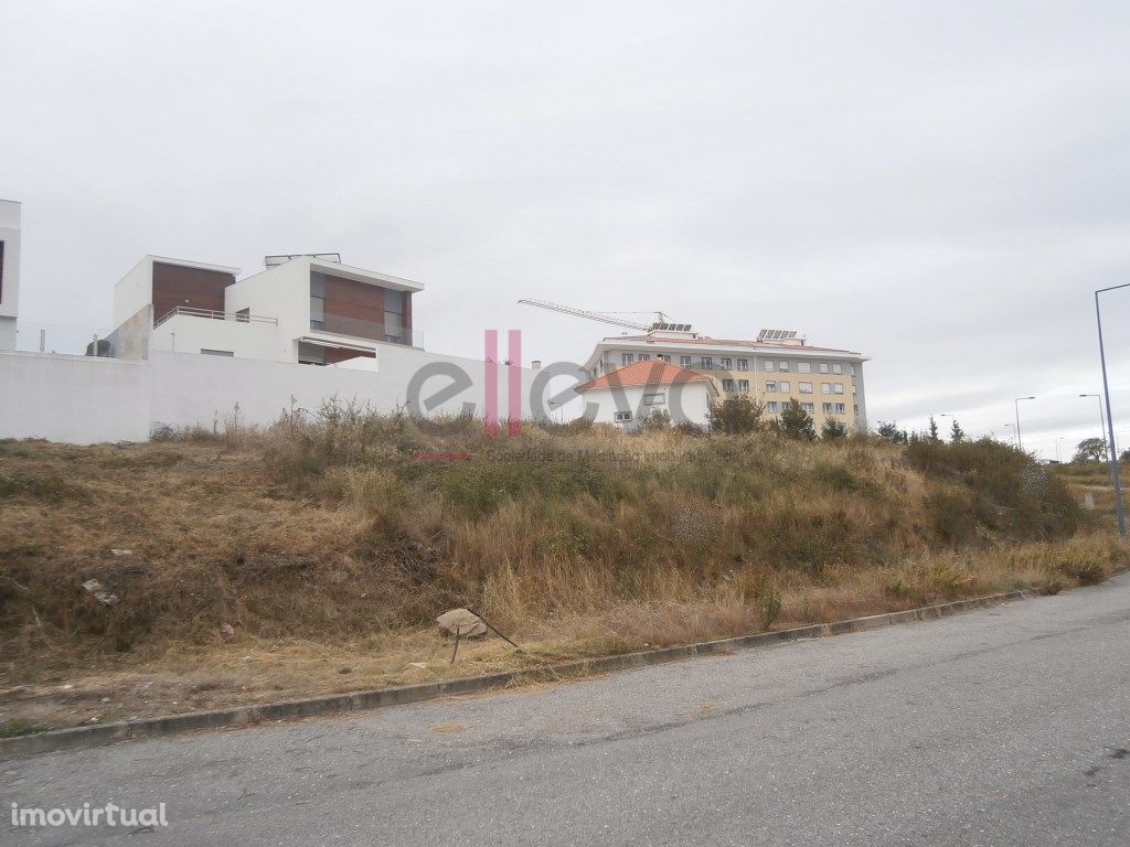 Lote de terreno para construção