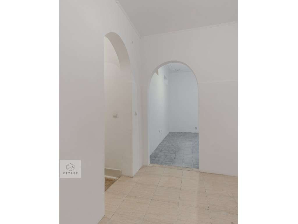 Apartamento T2 com terraço em Campo de Ourique-25