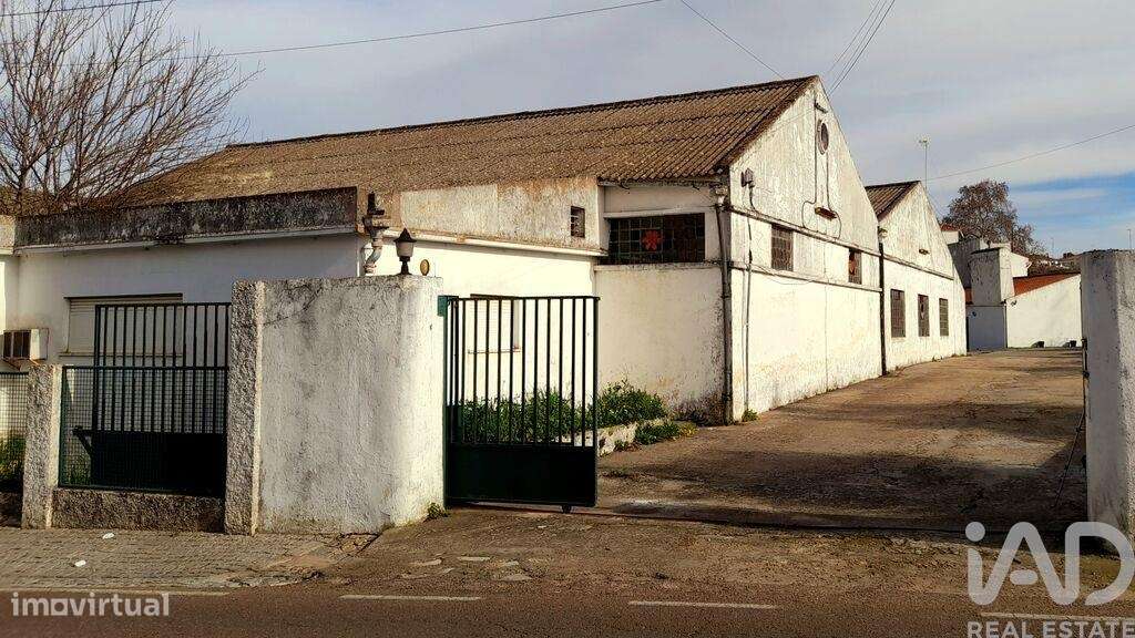 Hangar em Caia, São Pedro e Alcáçova de 200,00 m2 - Grande imagem: 3/12