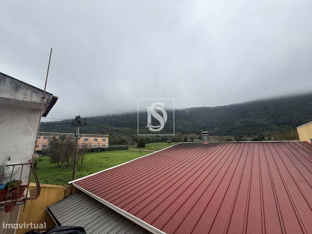 Moradia T2 Remodelada - Minde-13