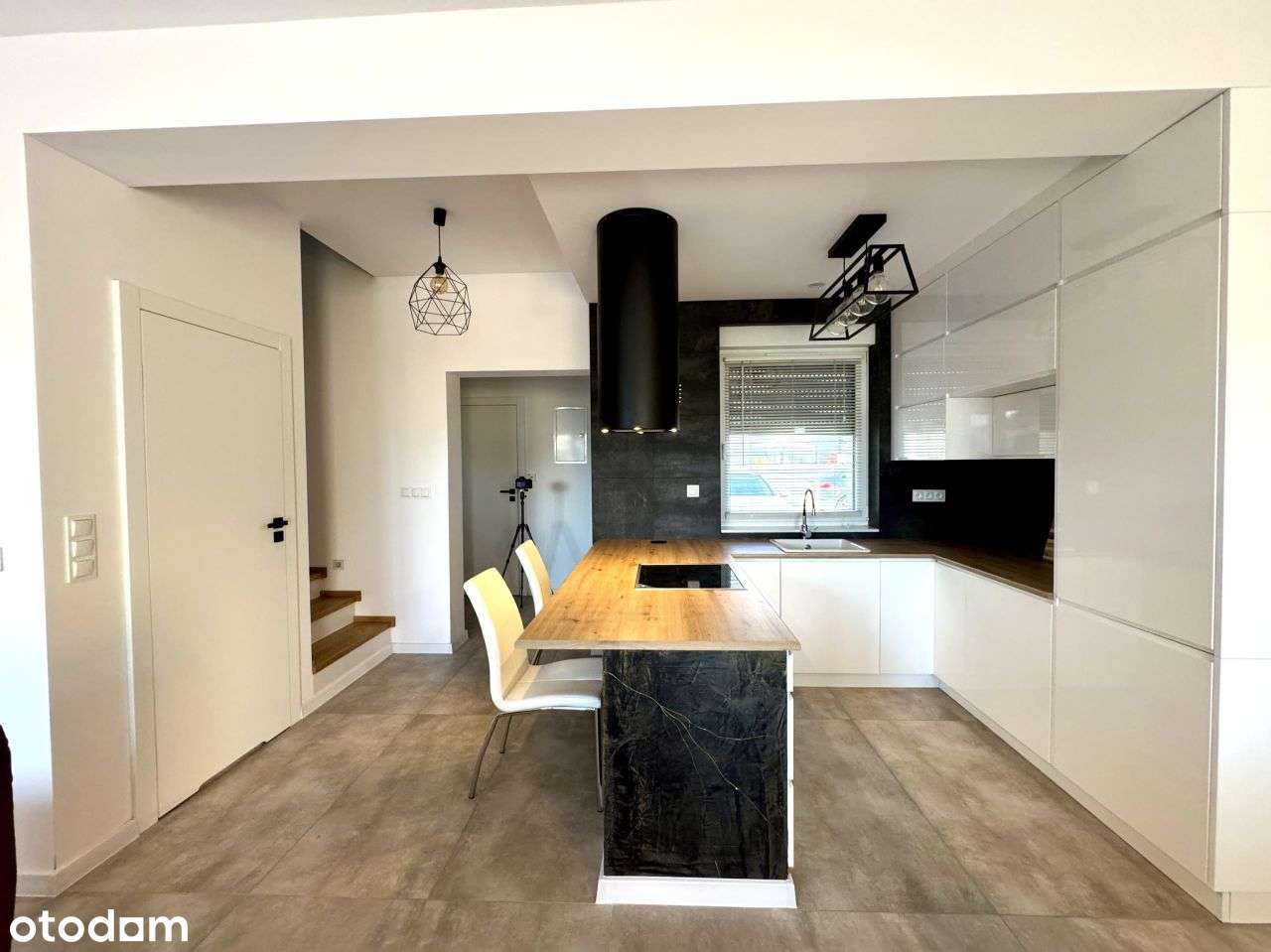 Wykonczony pod klucz Nowy-10