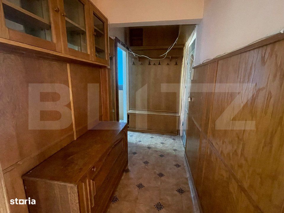 De Vanzare Apartament 4 Camere , 2 bai in Nufarul !