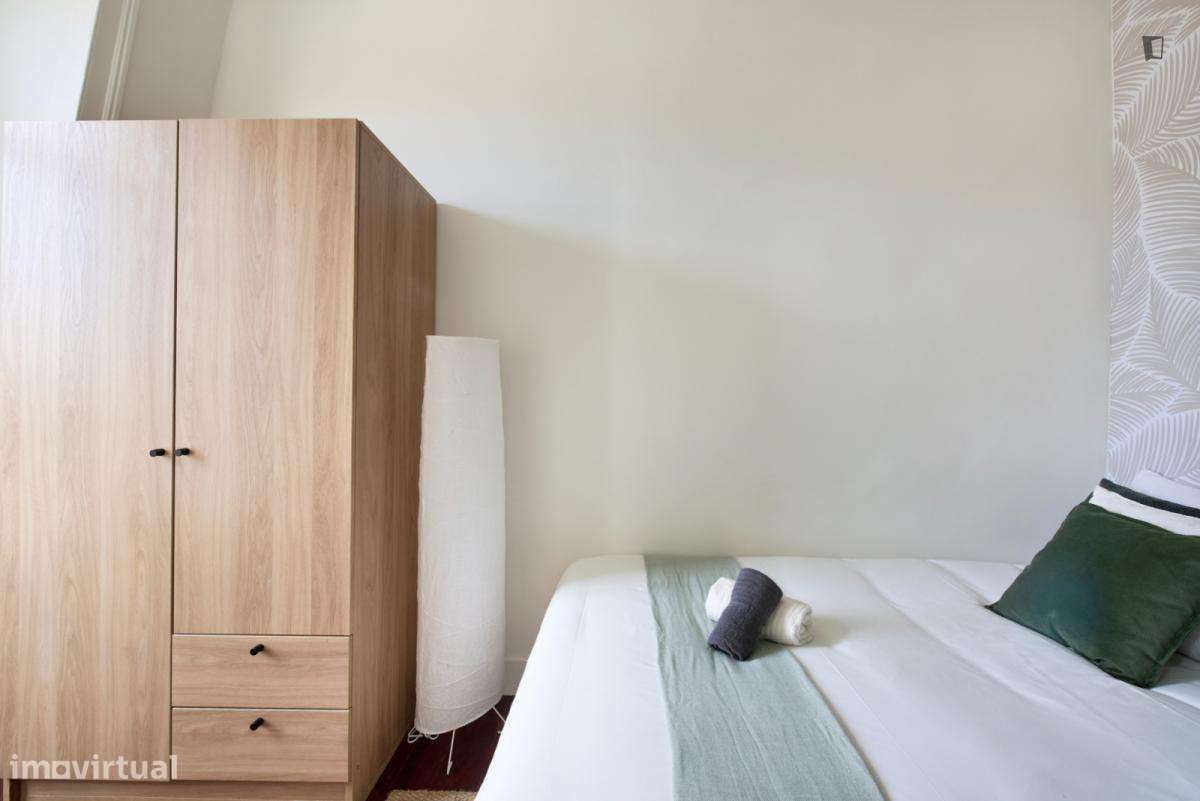 Quarto - localizado em Arroios Lisbon - Grande imagem: 4/46