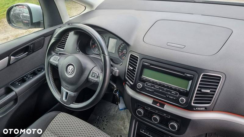 Volkswagen Sharan - 19