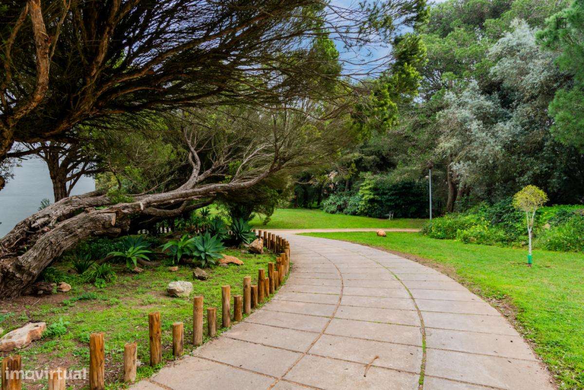 Apartamento com 2 quartos - localizado em Intendente Lisbon - Grande imagem: 5/6