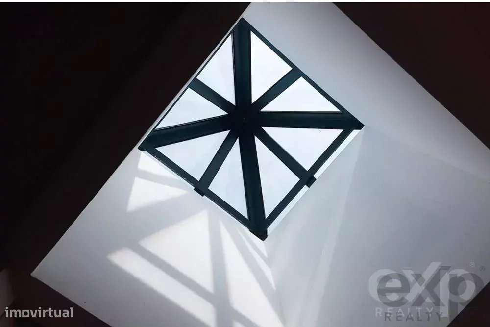 moradia unifamiliar habitacional ou serviços de 249 m2- 1ª linha mar--14