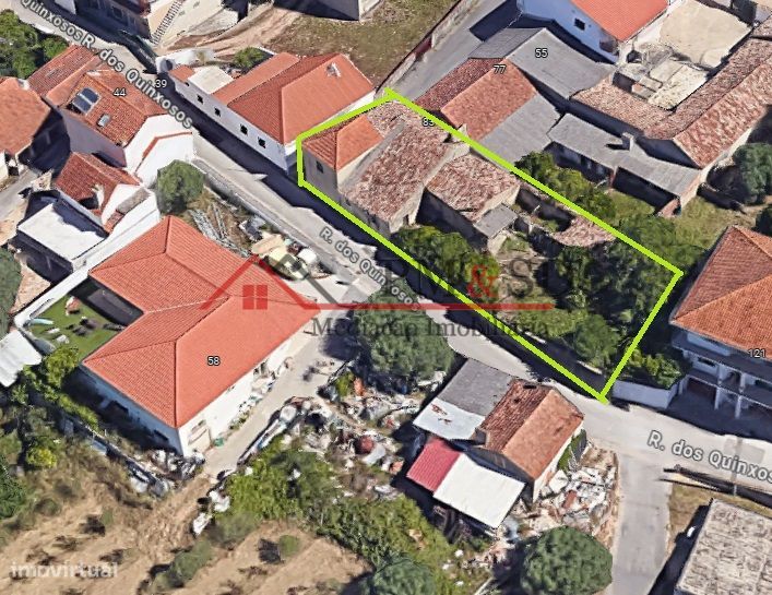 Vende-se casa para restauro, próximo do centro de Leiria