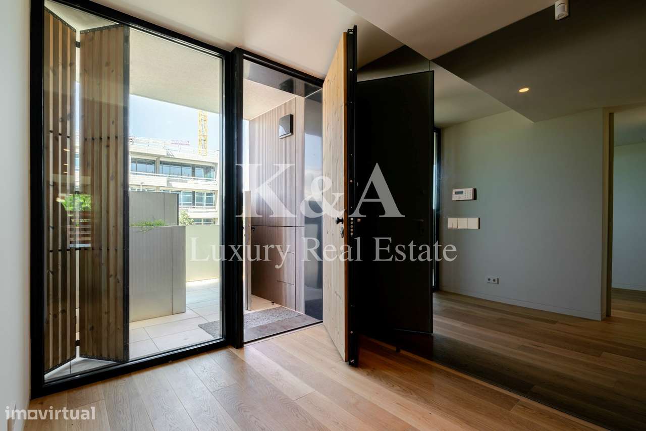 Penthouse T4+1 na Foz com piscina e Vista Mar-14
