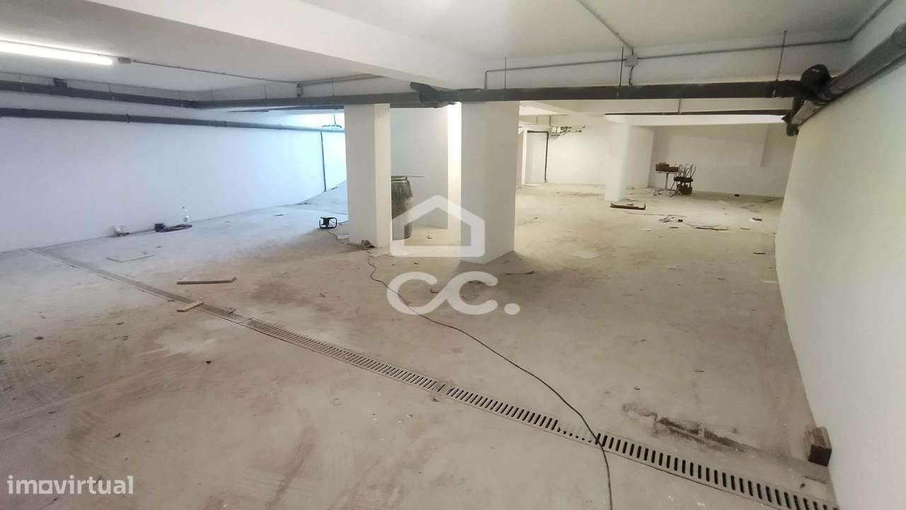 Apartamento tipo T-2 no centro da Vila de Pataias.-15