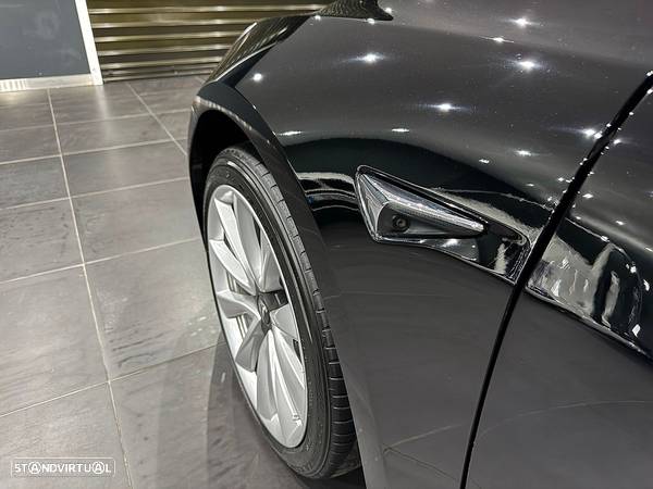 Tesla Model 3 Long-Range Dual Motor AWD - 29