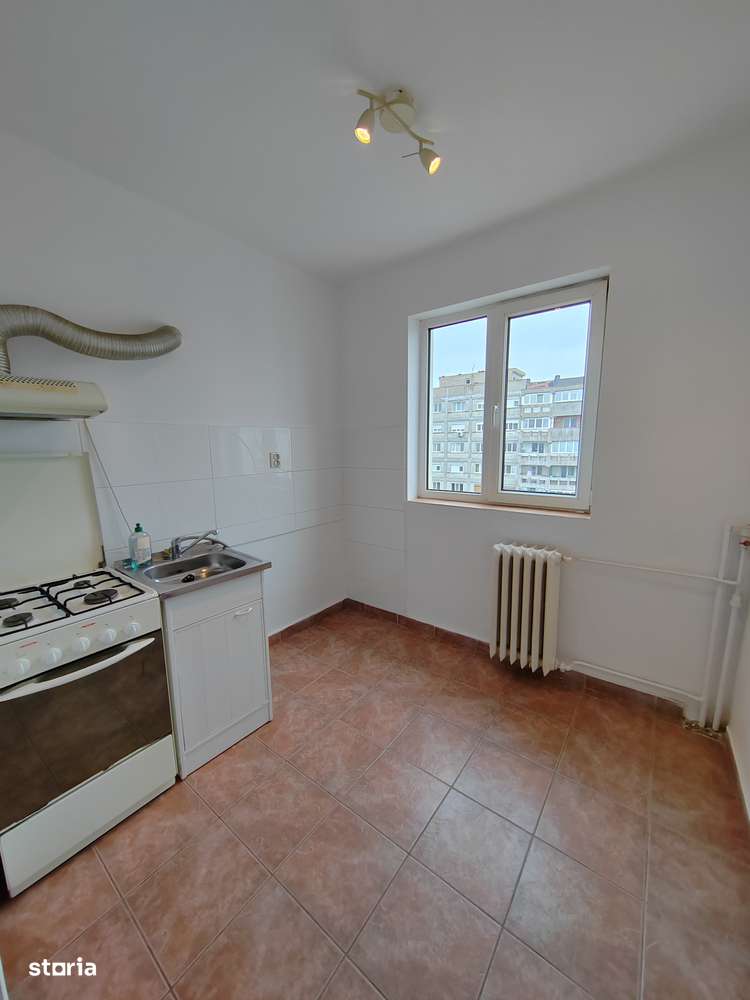 Vând apartament cu doua camere decomandat in Timișoara zona centrală-7