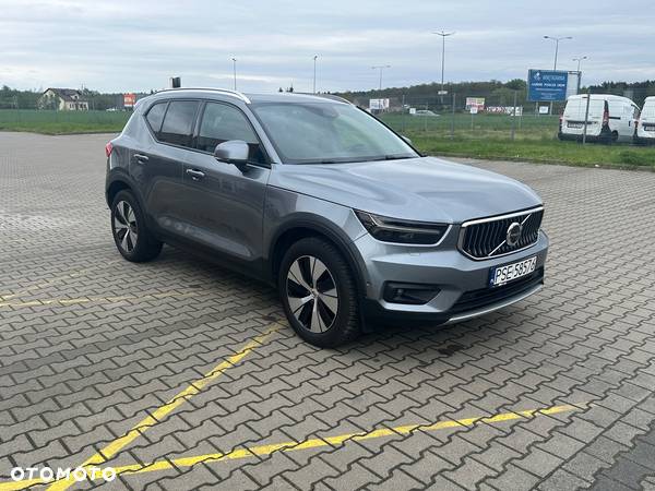 Volvo XC 40 T5 AWD Momentum - 7