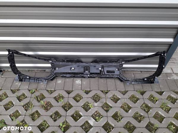 grill atrapa Suzuki Ignis Chrom Igła znaczek 2019 2020 - 2