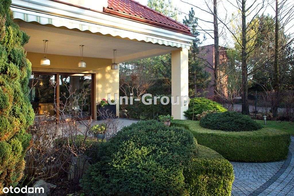 Komfortowy Wolnostojący Dom Na Zawadach-1