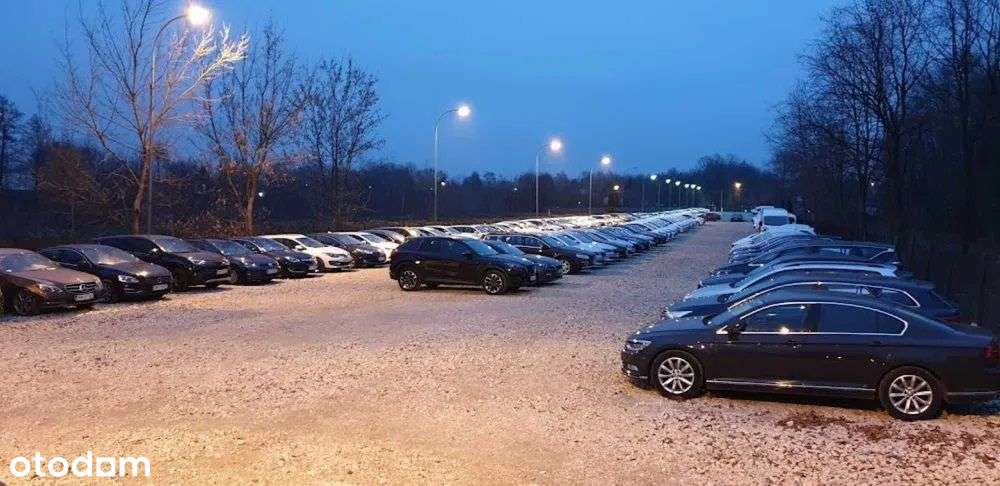 Plac 7900 cały utwardzony, ogrodzony i oświetlony - Pełny obrazek: 2/4