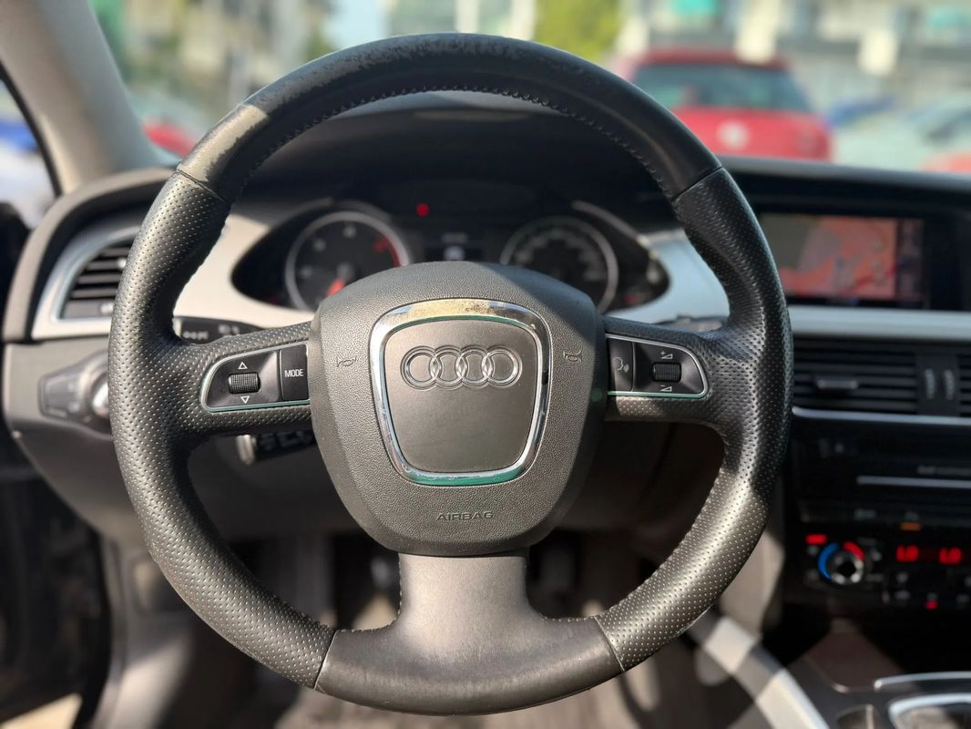 Audi A4 2.0 TDI Avant - 21