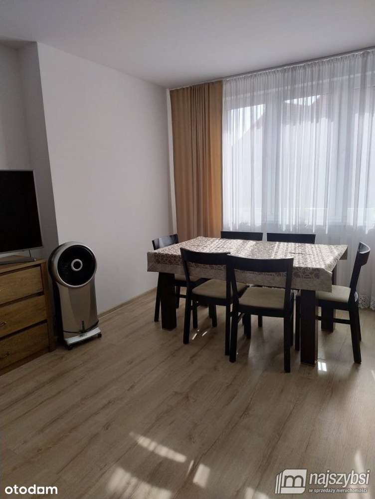 Kołobrzeg-mieszkanie 3 pokojowe w ścisłym centrum - Pełny obrazek: 5/12