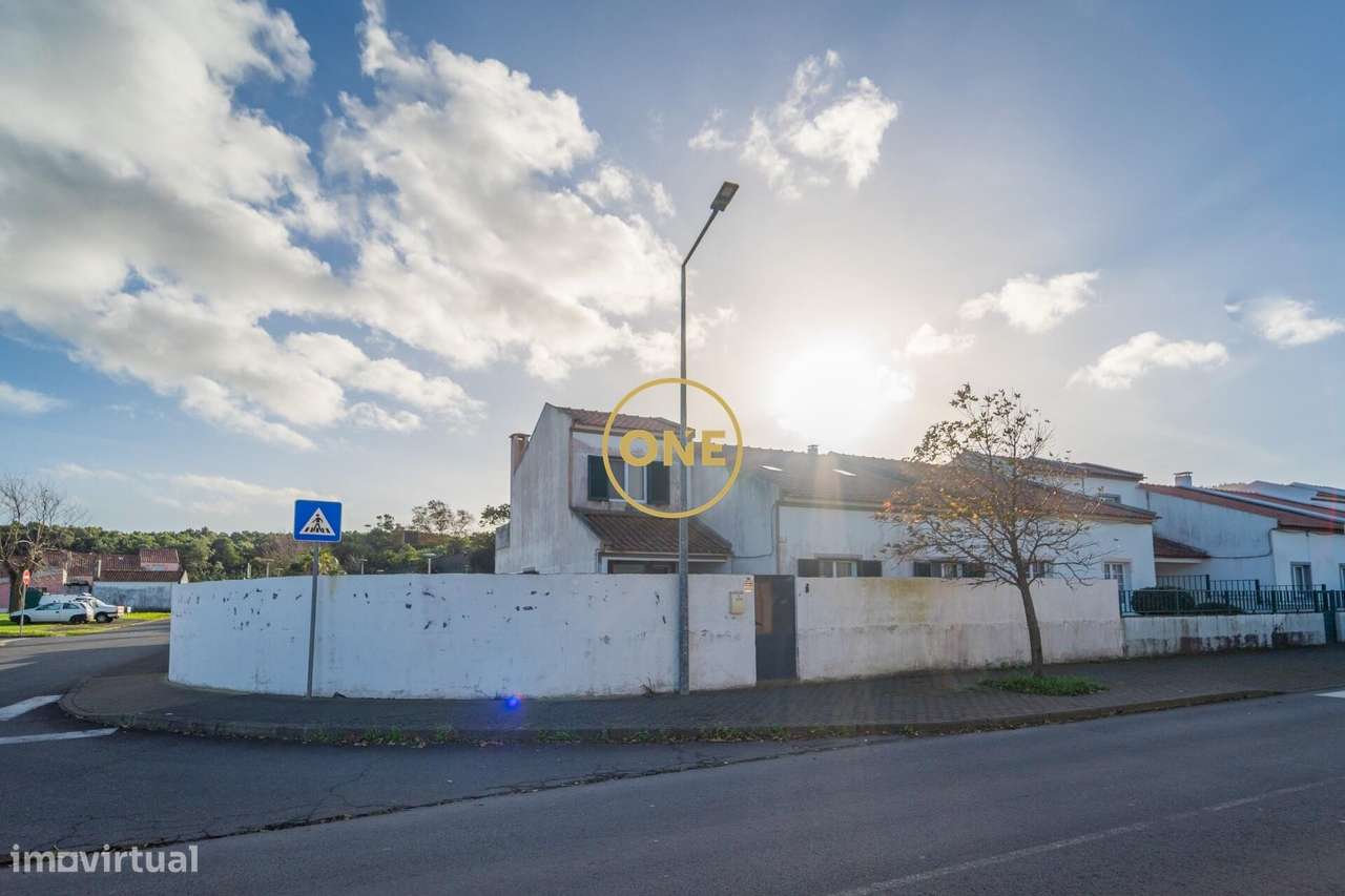 MORADIA T3 + 1 NO CENTRO DAS CAPELAS - Grande imagem: 2/22