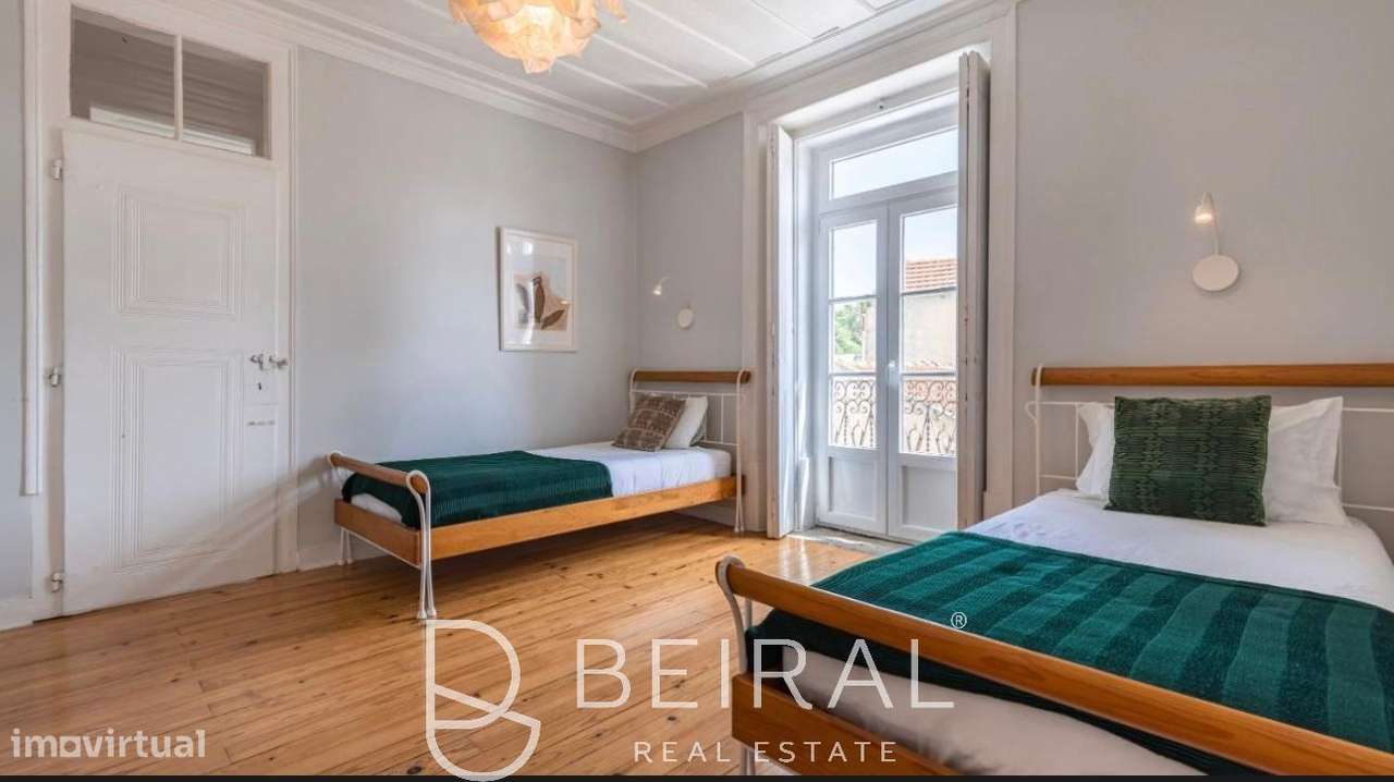 Apartamento T2 com varanda e estacionamento-15