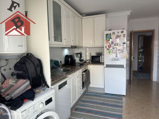 EXCELENTE T2 C/ LAREIRA ÁREA 123M2 SANTA MARINHA 220.000€-7