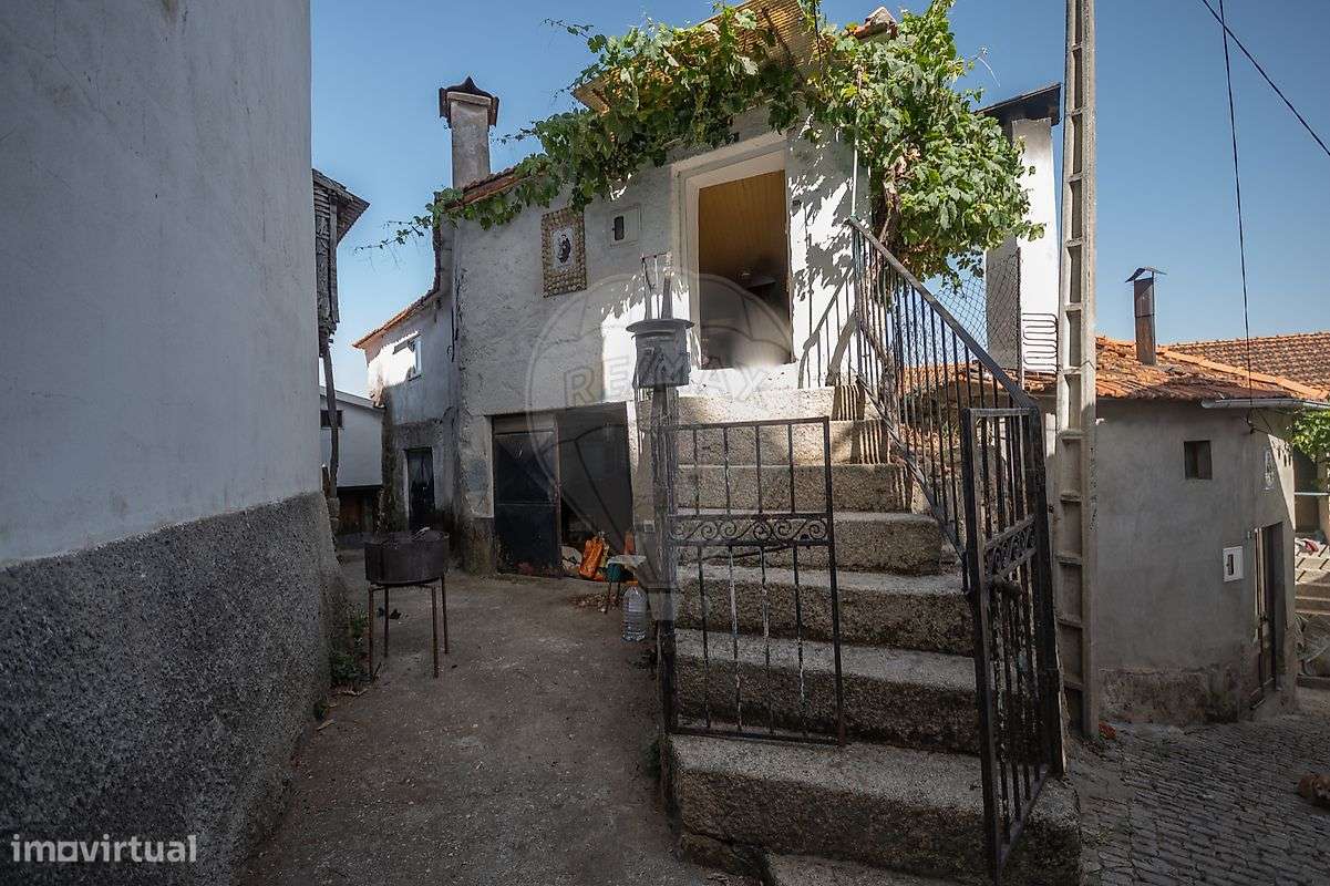 Moradia T6 para venda - Grande imagem: 2/35