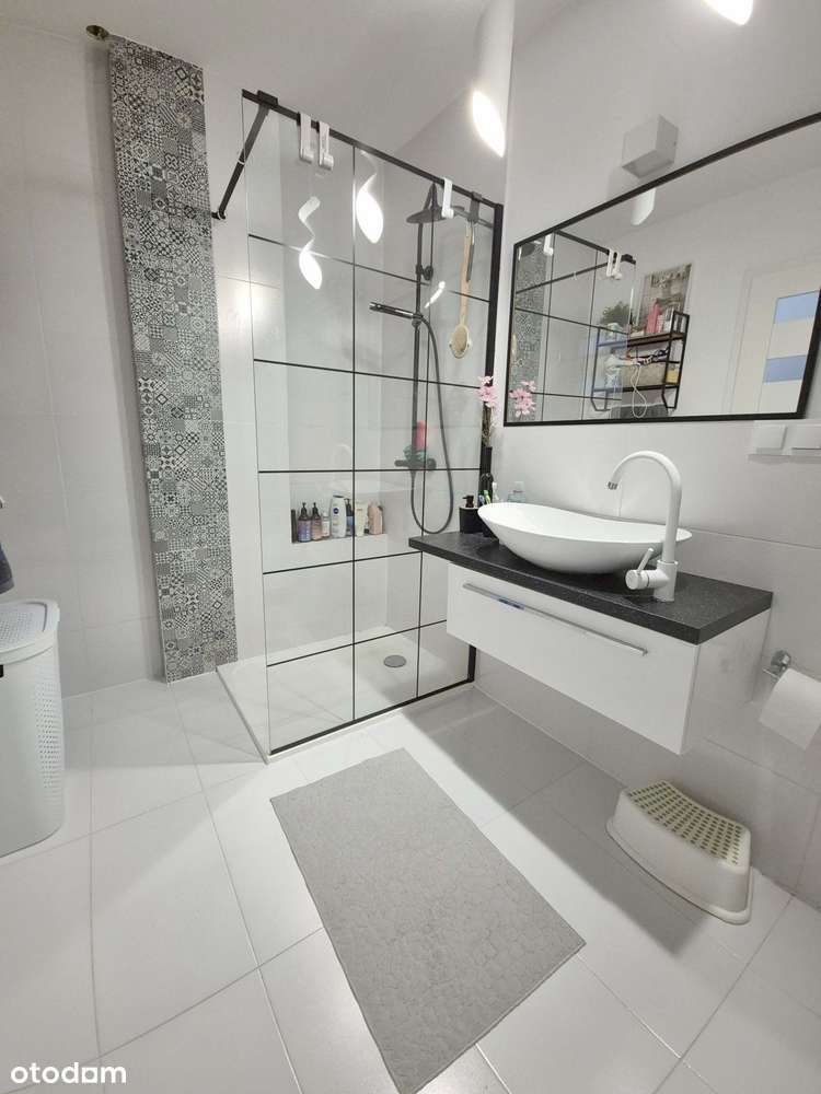 bezczynszowe mieszkanie 3 pokojowe – balkon – klimatyzacja – parking-13