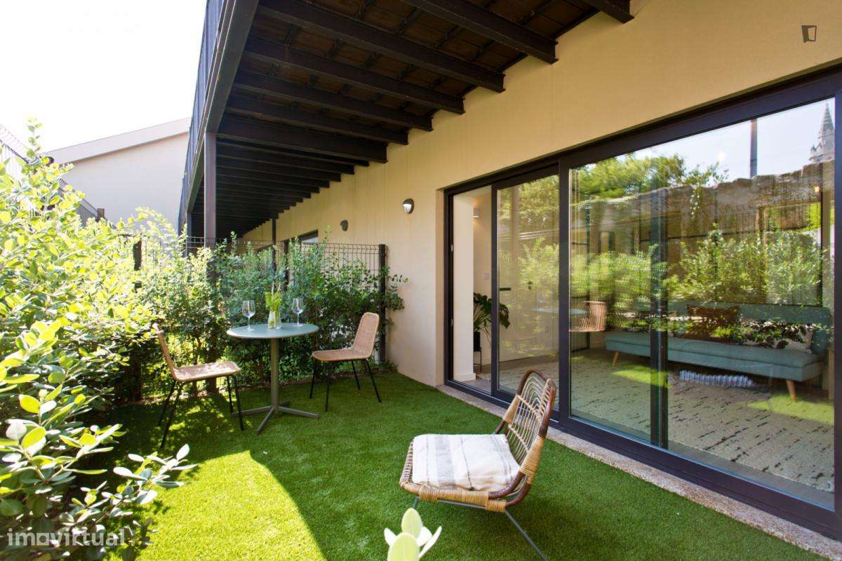 Apartamento com 1 quartos - localizado em Santo Ildefonso Porto - Grande imagem: 2/10