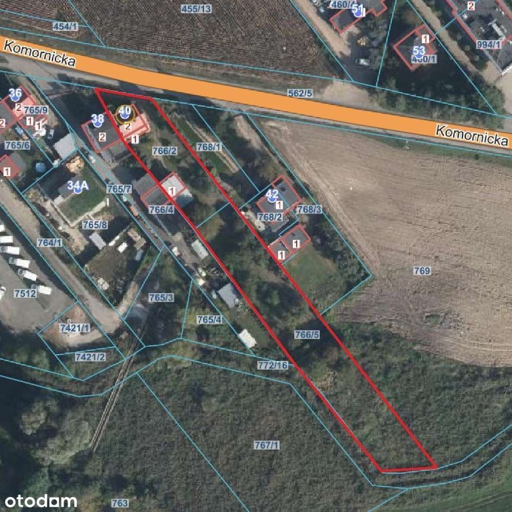 *Dom z budynkiem gospodarczym*-5