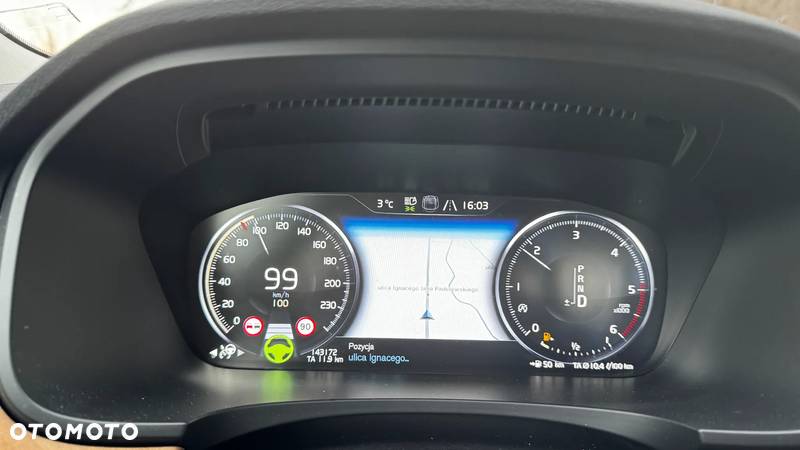 Volvo S90 D4 Geartronic Momentum Pro - 24