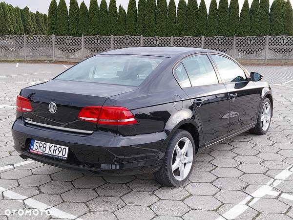 Volkswagen Passat 1.4 TSI BMT Comfortline - 20