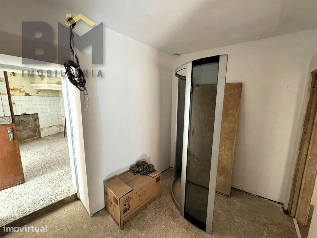 Moradia T2 com terraço para venda em Escalos de Cima!-13