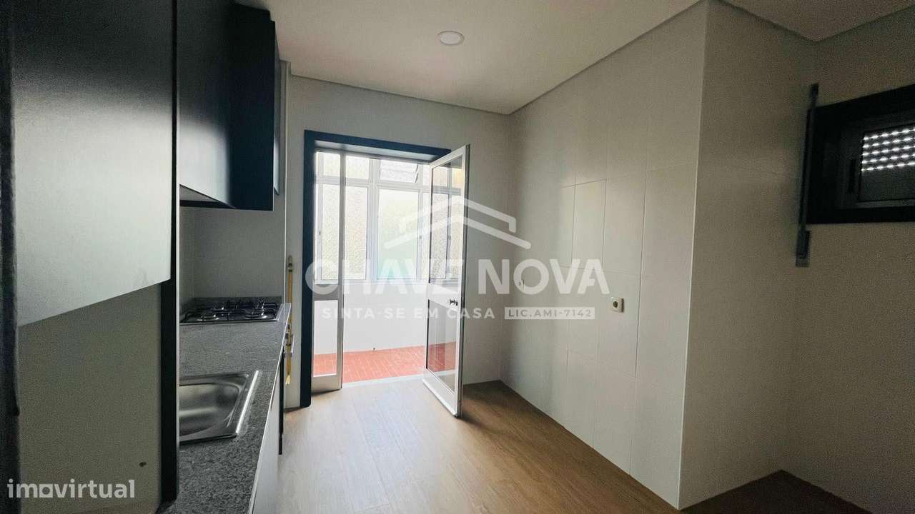 Apartamento T3  em Gondomar, Rio Tinto - Ref. MAD/02135/RS - Grande imagem: 2/19