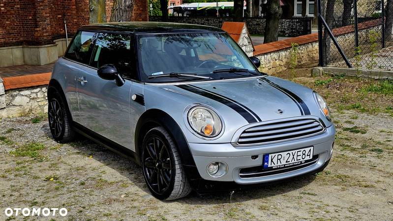 MINI Cooper - 1