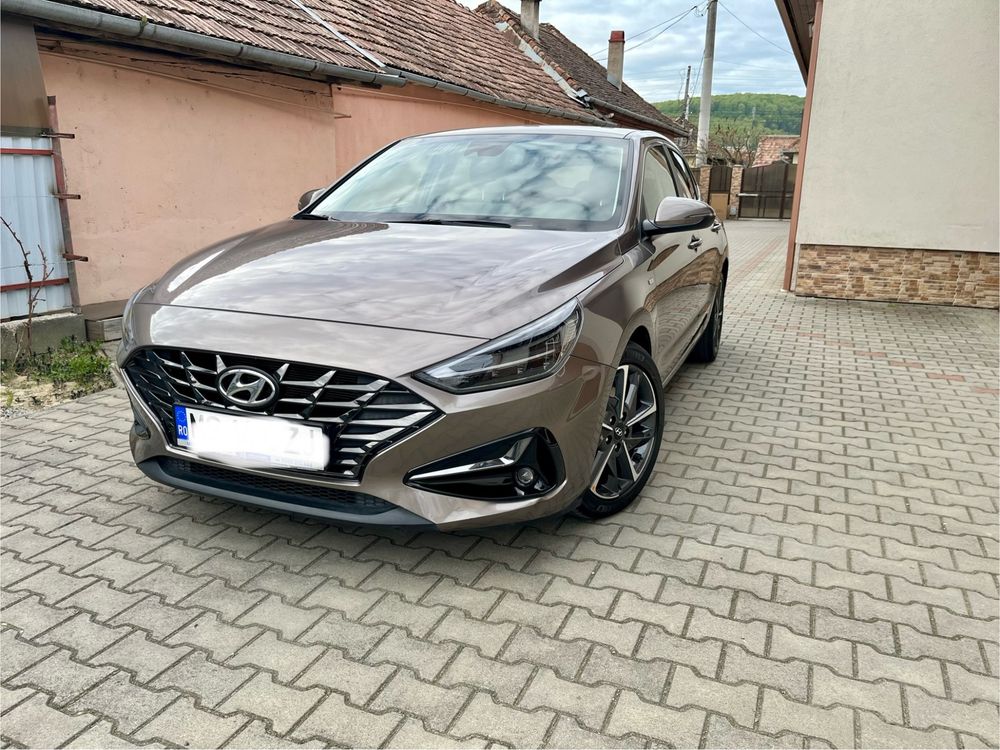 Hyundai i30 III [2016 - Prezent] 1.5 T-GDI 160CP MHEV 5DR 7DCT Exclusive 2021