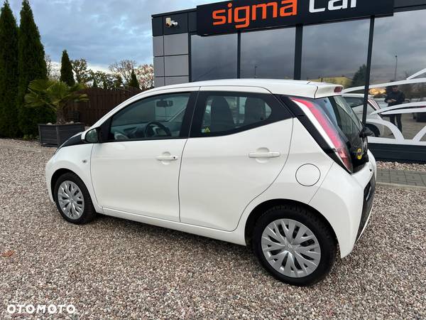 Toyota Aygo 1.0 VVT-i Sprint EU6 - 28