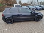 Volkswagen Golf - 6