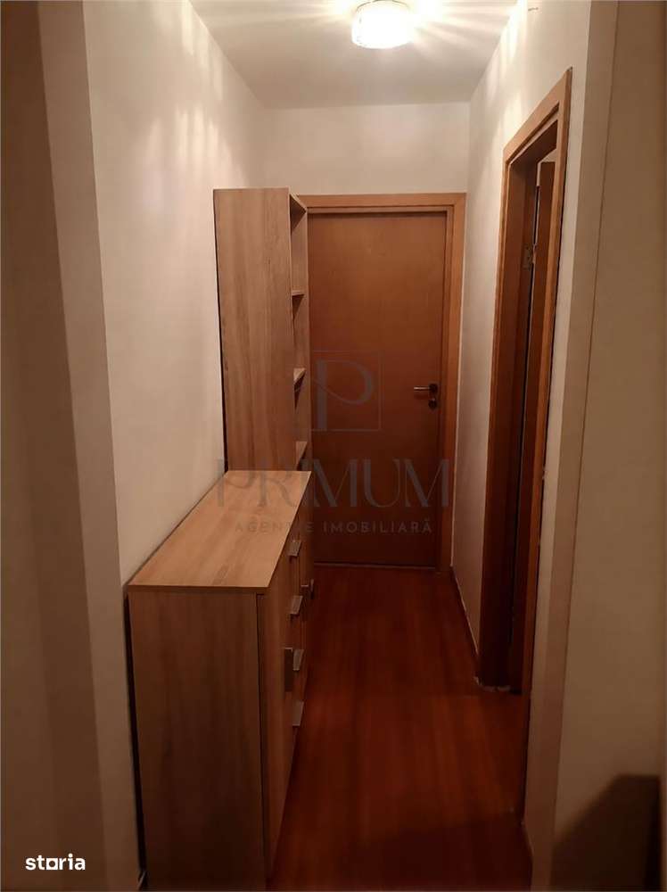 CETATII - 3 CAM - ETJ.3 - BOXA - CENTRALA - CLIMA - ZONA EXCELENTA - Imagine principală: 4/9