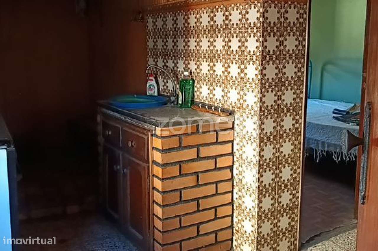 Moradia tradicional T2 de 2 pisos a 15 min de Vila Real | Guiães-25