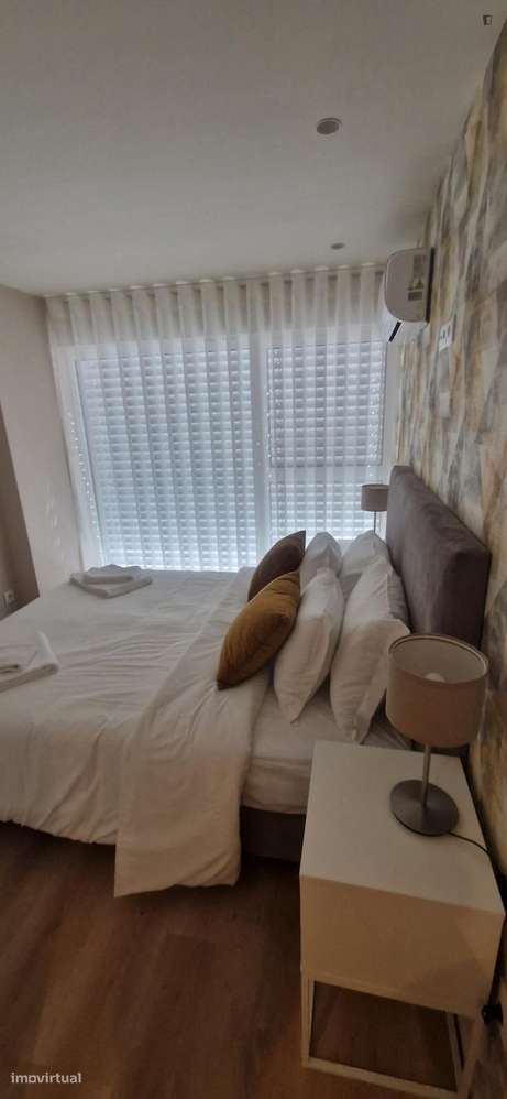 Apartamento com 1 quartos - localizado em Santo Ildefonso Porto - Grande imagem: 3/9